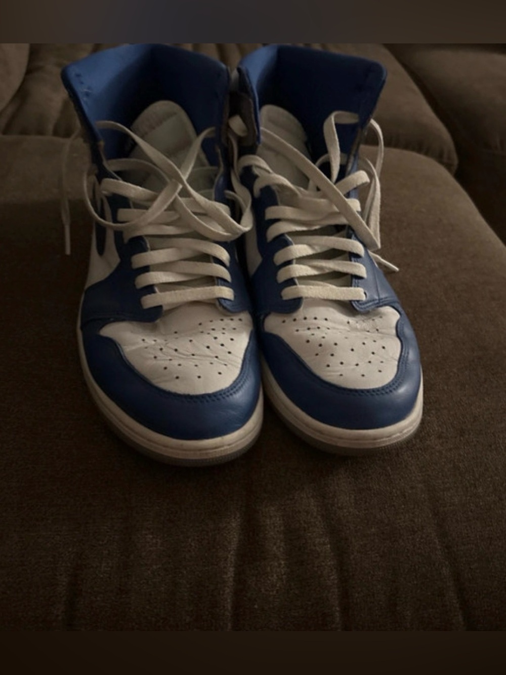 Nike Men's Blue and White High-Top Sneakers